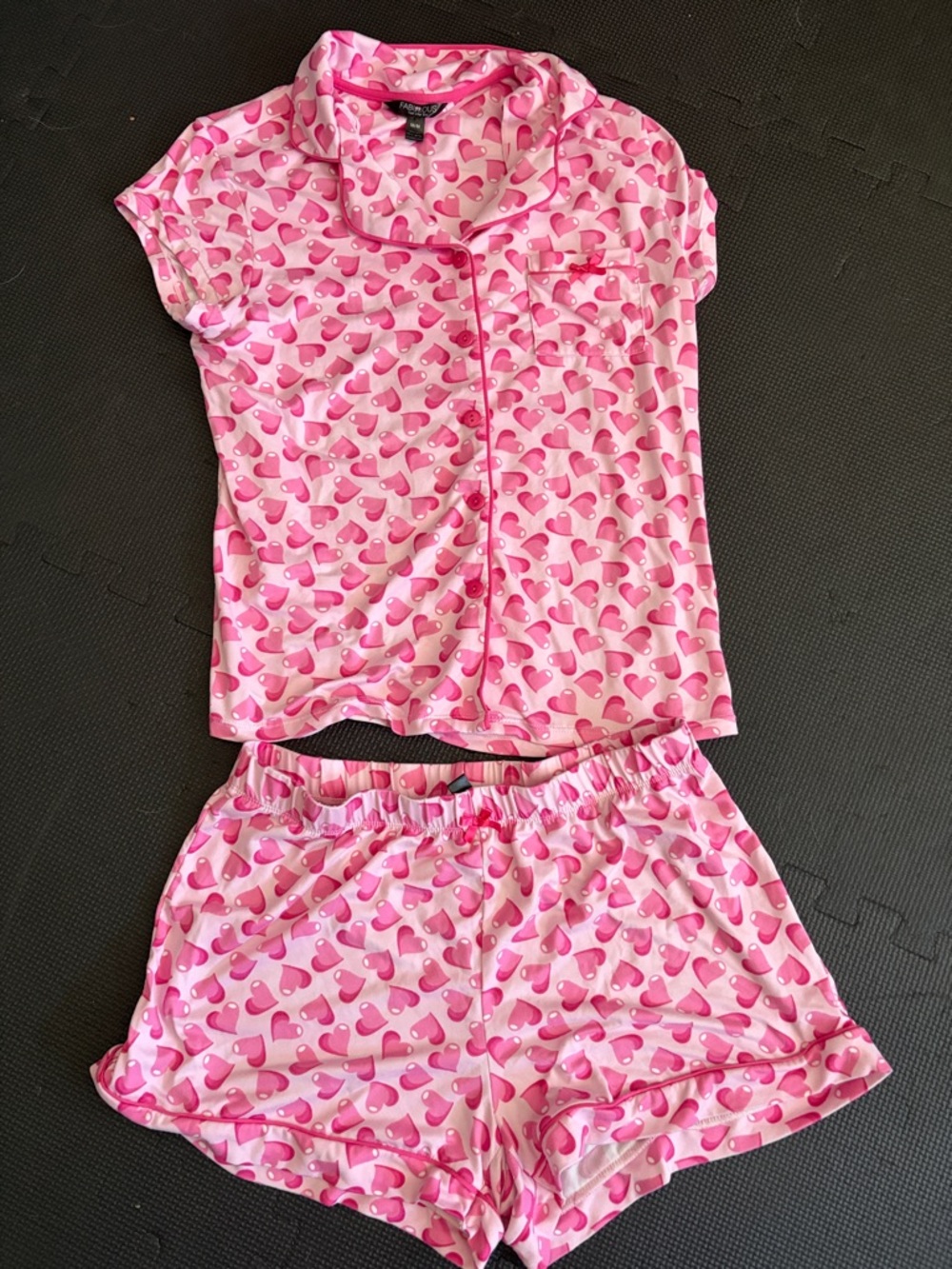 Women’s Pink Heart-Print Short Pajama Set